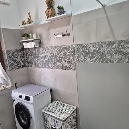 Homesweethome Apartment